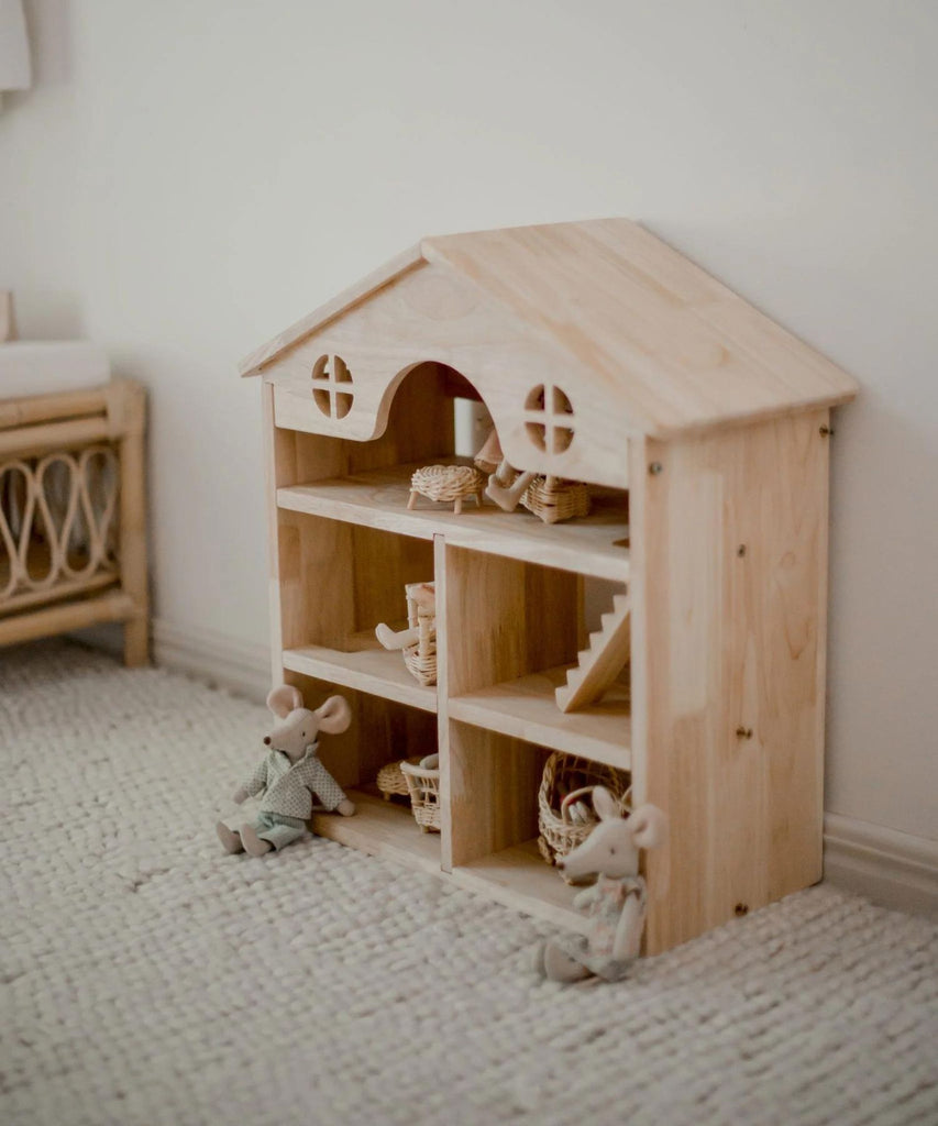 Q Toys | Classic Wooden Dollhouse