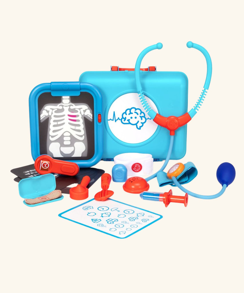 Fat Brain Toy Co | Pretendables Doctors Set