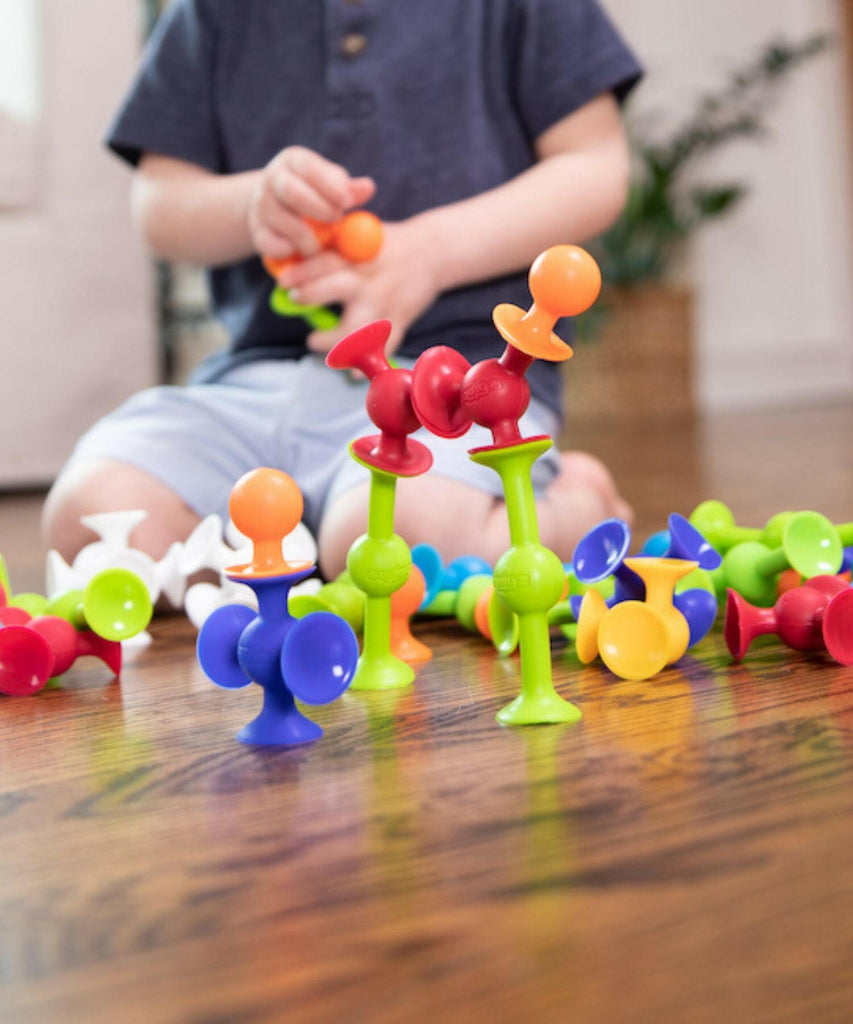 Fat Brain Toy Co | Squigz - Deluxe Set 50pc