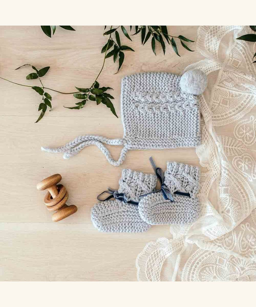 Snuggle Hunny | Bonnet & Booties Merino Wool - Blue